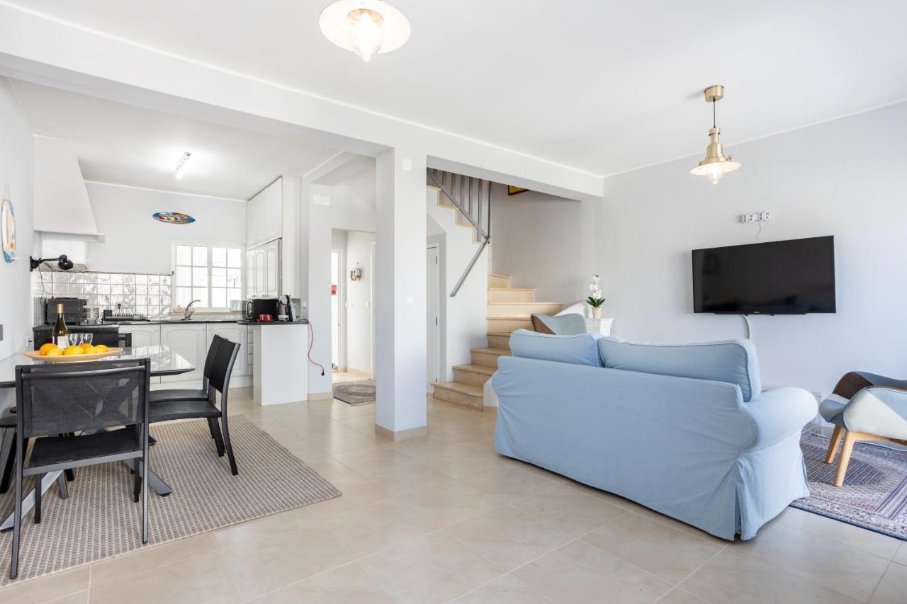 Newly Renovated 2 Bedroom Townhouse - Close To Salema Beach Buitenkant foto